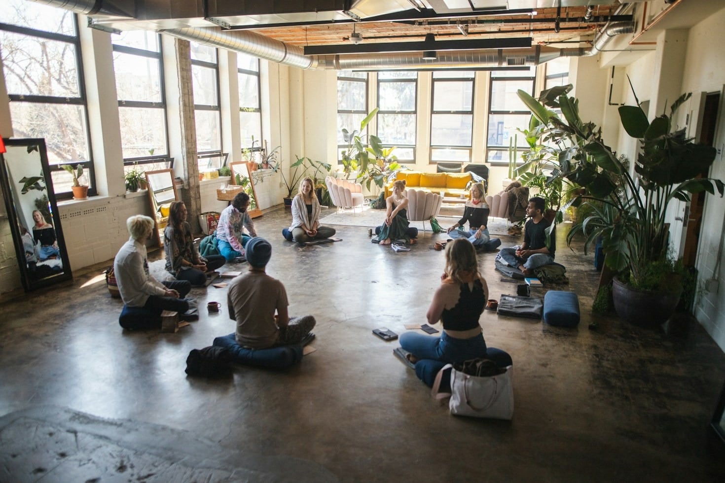 Cultivating a Generous Heart Through Everyday Acts of Kindness